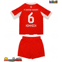 Camisa de Futebol Bayern Munich Joshua Kimmich #6 Equipamento Principal Infantil 2025-26 Manga Curta (+ Calças curtas)